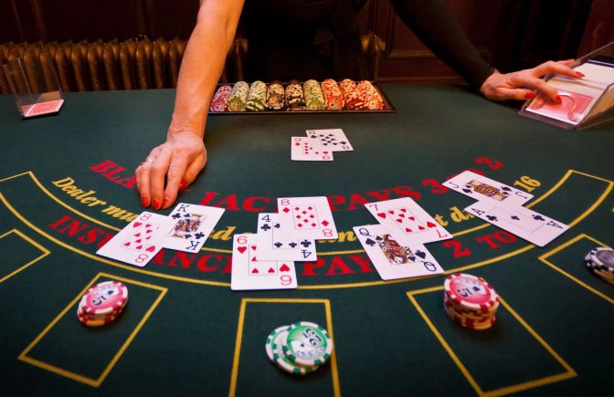 Blackjack vs Póker: ¿qué juego de casino te conviene más?